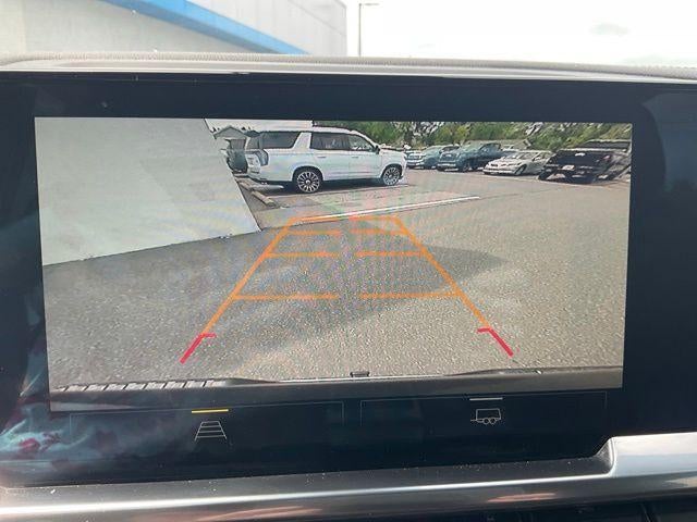 2023 Chevrolet Silverado 1500 Crew Cab Short Box 4-Wheel Drive LT 2FL