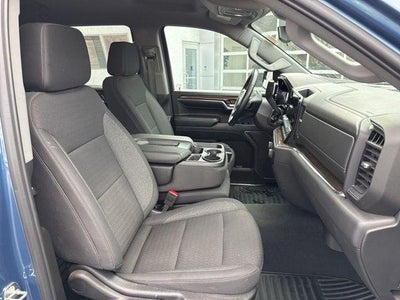 2024 Chevrolet Silverado 1500 Crew Cab Short Box 4-Wheel Drive LT 2FL