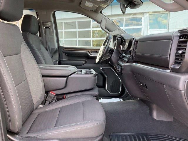 2024 Chevrolet Silverado 1500 Crew Cab Short Box 4-Wheel Drive LT 2FL