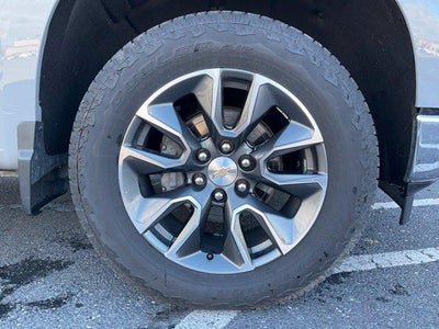 2024 Chevrolet Silverado 1500 Crew Cab Short Box 4-Wheel Drive LT 2FL