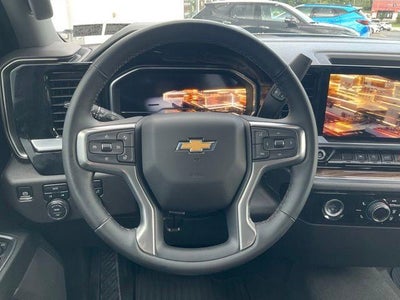 2024 Chevrolet Silverado 1500 Crew Cab Short Box 4-Wheel Drive LT 2FL