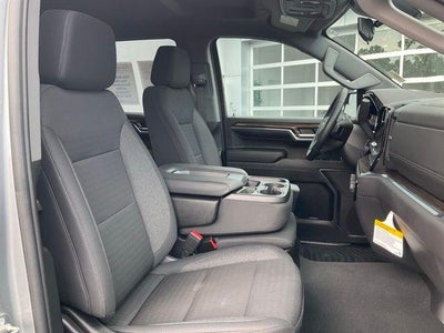 2024 Chevrolet Silverado 1500 Crew Cab Short Box 4-Wheel Drive LT 2FL