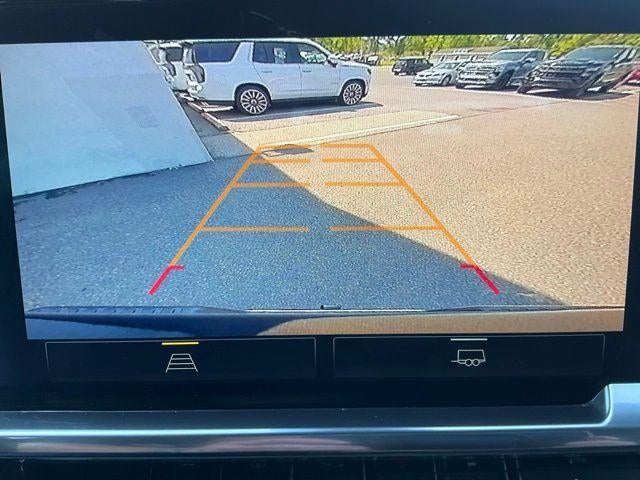 2024 Chevrolet Silverado 1500 Crew Cab Short Box 4-Wheel Drive LT 2FL
