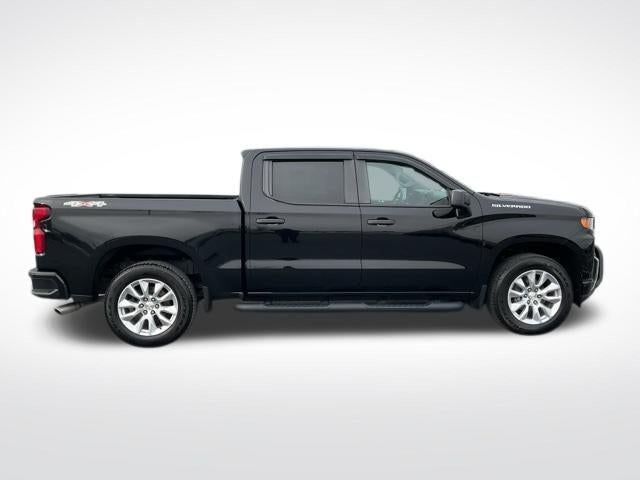 2020 Chevrolet Silverado 1500 Crew Cab Short Box 4-Wheel Drive Custom