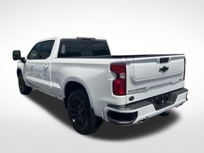 2022 Chevrolet Silverado 1500 Crew Cab Standard Box 4-Wheel Drive RST