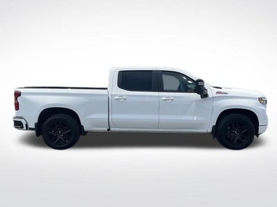 2022 Chevrolet Silverado 1500 Crew Cab Standard Box 4-Wheel Drive RST