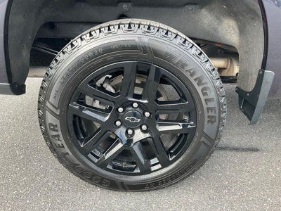 2023 Chevrolet Silverado 1500 Crew Cab Short Box 4-Wheel Drive LT Trail Boss