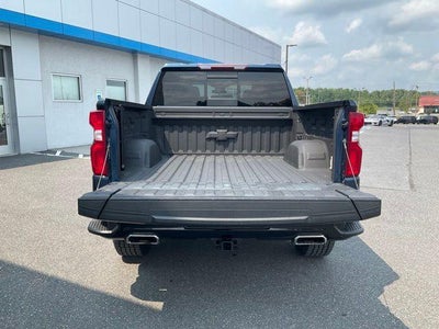 2022 Chevrolet Silverado 1500 Crew Cab Short Box 4-Wheel Drive LT Trail Boss
