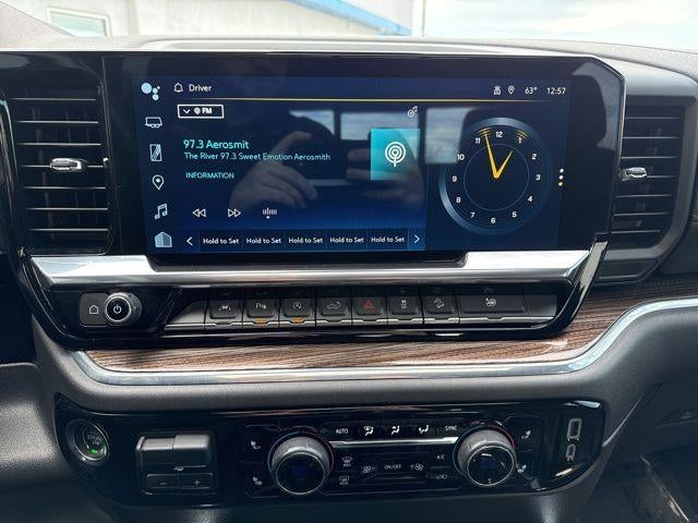 2024 Chevrolet Silverado 1500 Crew Cab Short Box 4-Wheel Drive LT Trail Boss