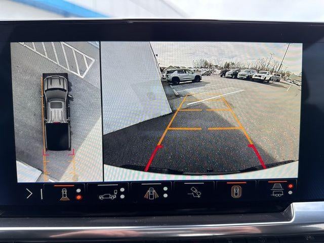 2024 Chevrolet Silverado 1500 Crew Cab Short Box 4-Wheel Drive LT Trail Boss