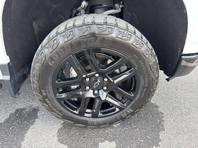 2024 Chevrolet Silverado 1500 Crew Cab Short Box 4-Wheel Drive LT Trail Boss