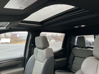 2023 Chevrolet Silverado 1500 Crew Cab Short Box 4-Wheel Drive ZR2