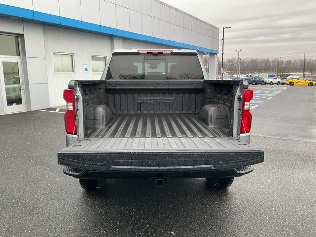 2023 Chevrolet Silverado 1500 Crew Cab Short Box 4-Wheel Drive ZR2