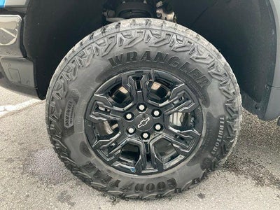 2024 Chevrolet Silverado 1500 Crew Cab Short Box 4-Wheel Drive ZR2