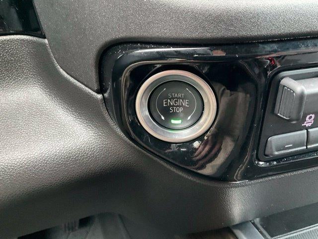 2024 Chevrolet Silverado 1500 Crew Cab Short Box 4-Wheel Drive High Country