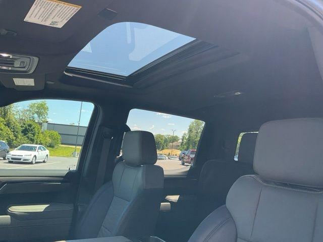 2025 Chevrolet Silverado 1500 Crew Cab Short Box 4-Wheel Drive ZR2