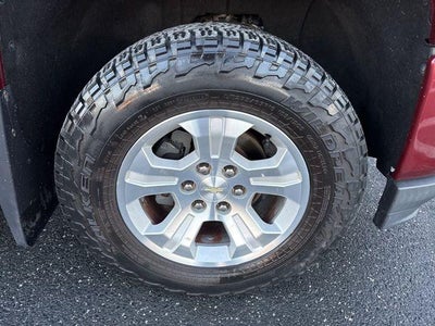 2017 Chevrolet Silverado 1500 Crew Cab Short Box 4-Wheel Drive LT Z71