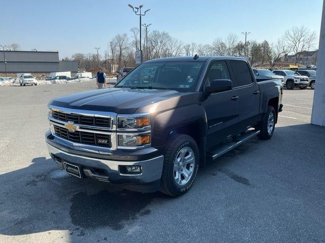 2014 Chevrolet Silverado 1500 Crew Cab Short Box 4-Wheel Drive LT w/1LT