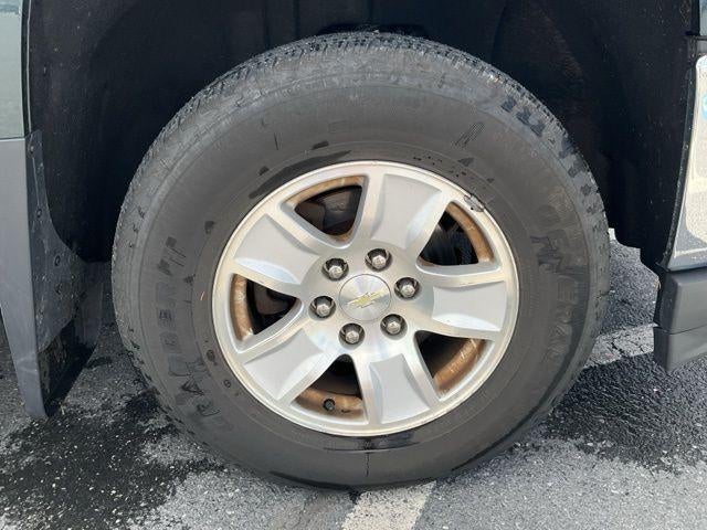 2017 Chevrolet Silverado 1500 Crew Cab Standard Box 4-Wheel Drive LT