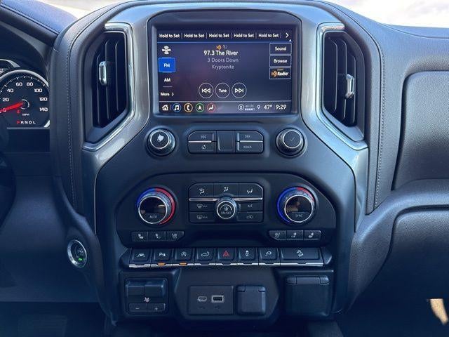 2021 Chevrolet Silverado 1500 Crew Cab Short Box 4-Wheel Drive LTZ