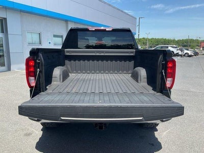 2024 GMC Sierra 1500 Crew Cab Short Box 4-Wheel Drive Pro