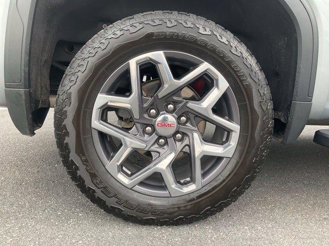 2024 GMC Sierra 1500 Crew Cab Short Box 4-Wheel Drive SLT
