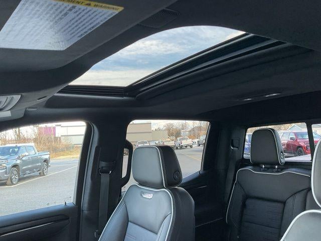 2023 GMC Sierra 1500 Crew Cab Short Box 4-Wheel Drive AT4X