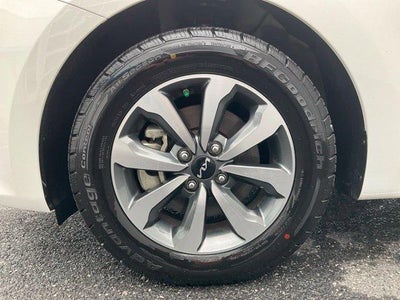 2023 Kia Rio S IVT