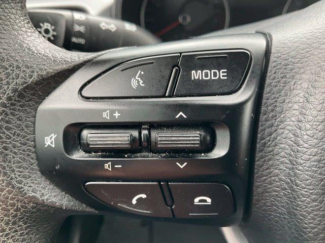 2023 Kia Rio S IVT