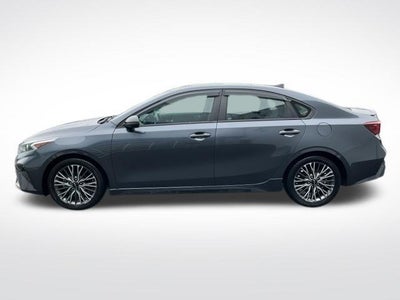 2022 Kia Forte GT-Line IVT