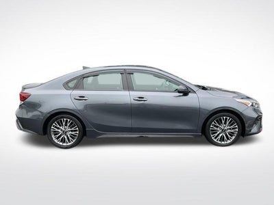 2022 Kia Forte GT-Line IVT