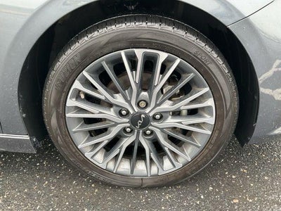 2022 Kia Forte GT-Line IVT