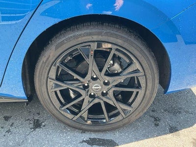 2025 Nissan Sentra SR CVT