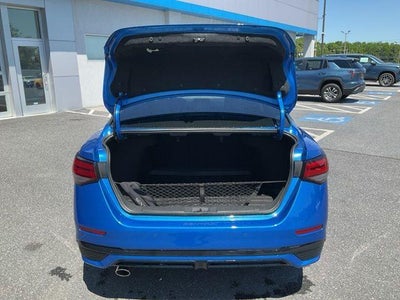 2025 Nissan Sentra SR CVT