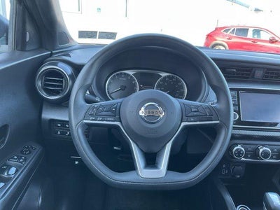2020 Nissan Kicks S FWD