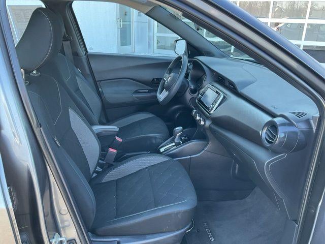 2020 Nissan Kicks S FWD