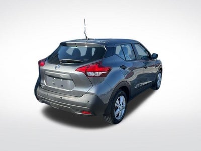 2020 Nissan Kicks S FWD