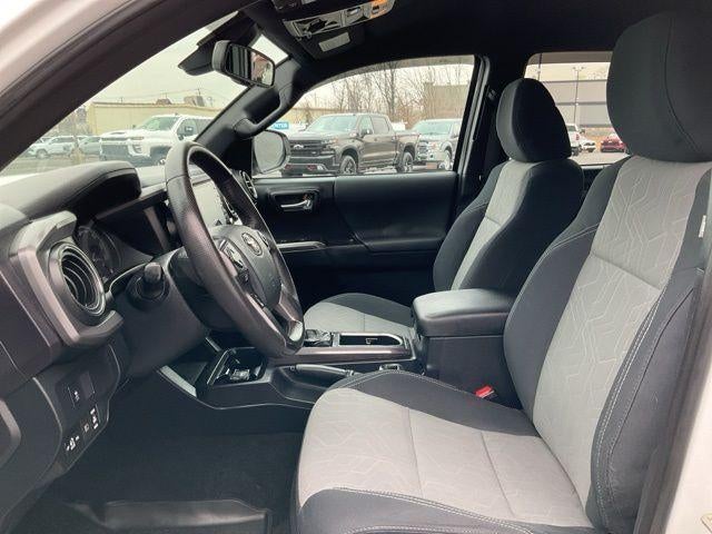 2020 Toyota Tacoma 4WD 4WD SR Double Cab 5' Bed V6 AT (GS)