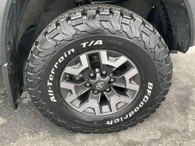 2020 Toyota Tacoma 4WD 4WD SR Double Cab 5' Bed V6 AT (GS)