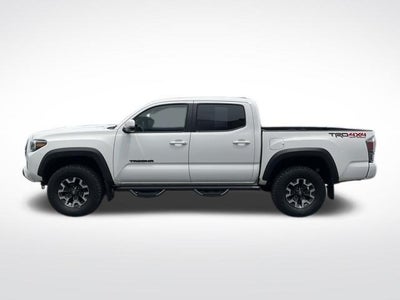 2021 Toyota Tacoma 4WD TRD Off Road Double Cab 5' Bed V6 MT (Natl)