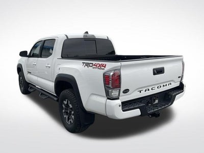 2021 Toyota Tacoma 4WD TRD Off Road Double Cab 5' Bed V6 MT (Natl)