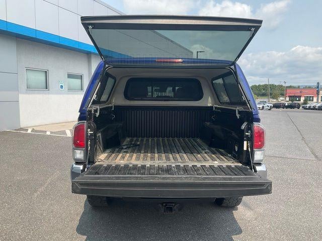 2022 Toyota Tacoma 4WD TRD Off Road Double Cab 5' Bed V6 AT (Natl)