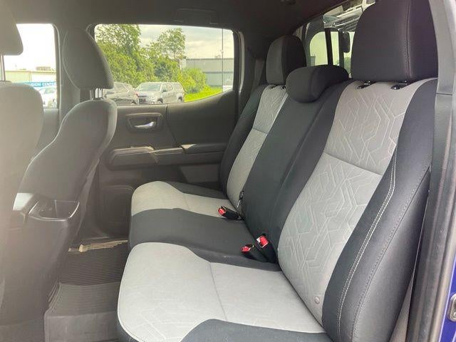 2022 Toyota Tacoma 4WD TRD Off Road Double Cab 5' Bed V6 AT (Natl)