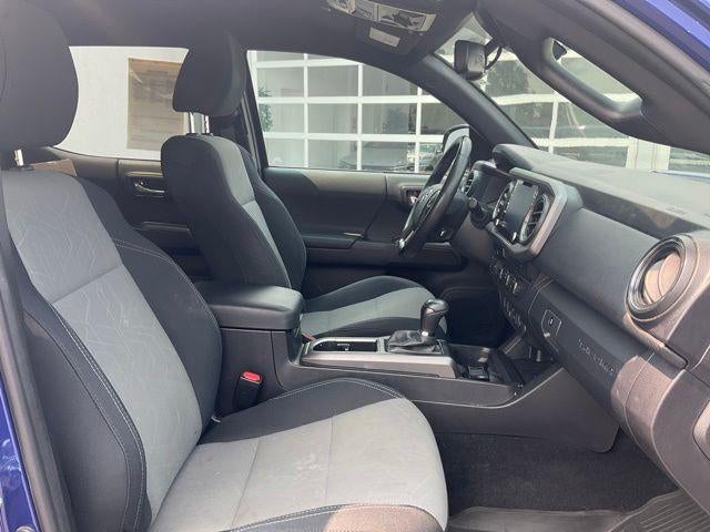2022 Toyota Tacoma 4WD TRD Off Road Double Cab 5' Bed V6 AT (Natl)