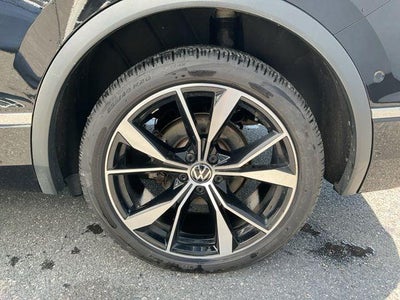 2024 Volkswagen Tiguan 2.0T SEL R-Line 4MOTION