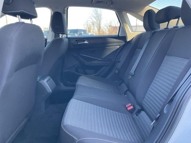 2022 Volkswagen Jetta S Auto