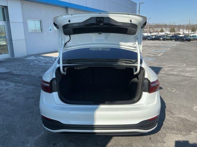 2022 Volkswagen Jetta S Auto