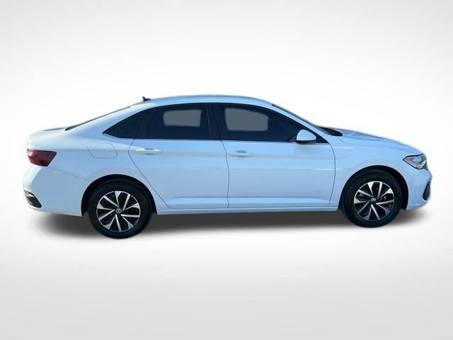 2022 Volkswagen Jetta S Auto