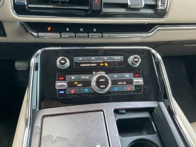 2023 Lincoln Navigator L Reserve 4x4