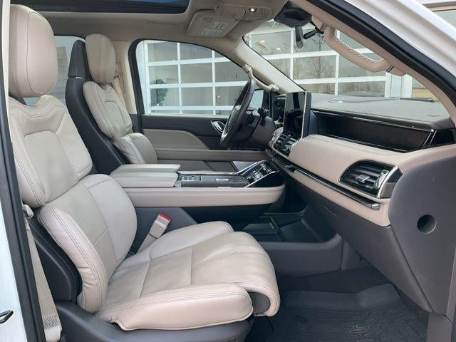 2023 Lincoln Navigator L Reserve 4x4